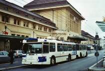 TL Lausanne Nr. 742 FBW/Hess Trolleybus am 19. November 2009 Lausanne, Bahnhof