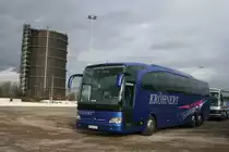 Kr�hnert (HF NI 555) aus Hiddenhausen beim Weihnachtsmarkt am Centro in Oberhausen.
Im Hintergrund ist der Gasometer zu sehen.