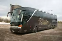 K�ster Reisen (KB VK 416) aus Gem�nden mit Setra 416 HDH beim Weihnachtmark am Centro in Oberhausen.