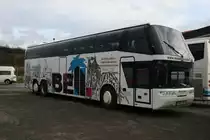 Bell Reisen (MYK R 3609) aus Mayen beim Weihnachtsmarkt am Centro Oberhausen.