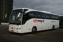 Gebo Tours (BV BD 06) aus den Niederlanden beim Weihnachtsmarkt am Centro Oberhausen.