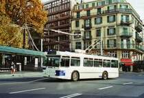 TL Lausanne Nr. 735 FBW/Hess Trolleybus am 19. November 2009 Lausanne, Chauderon