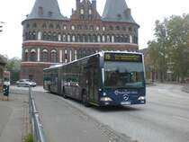Mercedes-Benz O 530 I (Citaro) auf der Linie 19 nach Hochschulstadtteil an der Haltestelle Holstentorplatz.