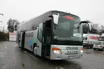 Sindbad Reisen (OP 47846) aus Polen mit Setra 415 GT-HD.
Aufgenommen an der Hachestr. in Essen.