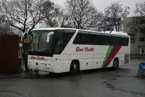 Quo Vadis (126 P 4) aus Belgien ist mit Besucher f�r den Weihnachtsmarkt in Essen auf den Busparkplatz Hachestr. angekommen.