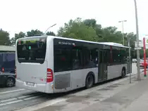 Mercedes-Benz O 530 II (Citaro Facelift) auf der Linie 281 nach Eidelstedter Platz am U-Bahnhof Hagenbecks Tierpark. 