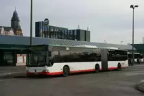 BOGE 0869 (GE BO 869) mit der Linie 380 am HBF Gelsenkirchen.