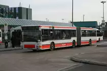 BOGE 9466 (GE AW 658) mit der Linie 382 nach Gelsenkirchen Feldmark.
Aufgenommen am HBF Gelsenkirchen.