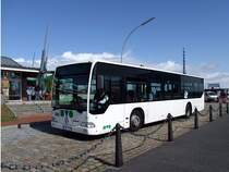 MB-Citaro(STD-L1127)ist als Linie  1006Sahlenburg  im Bereich der Alten-Liebe in Cuxhaven unterwegs;090830