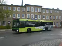 MAN Niederflurbus 2. Generation auf der Linie 4810 nach Flensburg am ZOB Schleswig.