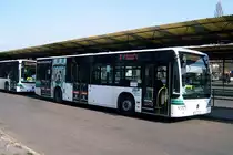 Mercedes-Benz Conecto II (die billige Citaro-version f�r Osteuropa, gefertigt in T�rkei) 2K6 6318 war am 4. 10. 2009 am Stadtlinie 3 in Sokolov (Falkenau) eingesetzt. In Vergleich mit dem  echten deutschen Citaro  2K5 1998 gilt dieses als unzuverl�ssig und st�rauff�llig... und deshalb muss man n�chstes Jahr noch ein St�ck kaufen. Aber warum nicht, wenn es so billig ist...