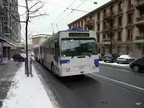 TL - NAW Trolleybus Nr.781 unterwegs auf der Linie 21 in Lausanne am 19.12.2009