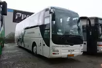 Connexxion Tours (BX BF 07) aus den Niederlanden ist mit Besucher f�r den Weihnachtsmarkt nach Essen gekommen.
Aufgenommen an der Hachestr in Essen am 10.12.2009.