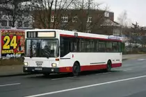 Mesenhohl (E MM 582) (Ex Rheinbahn) wird als Fahrschulwagen eingesetzt.
Aufgenommen in Oberhausen am Centro.
11.12.2009.