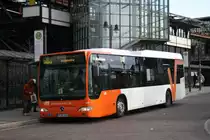 Ver 348 (EN VE 8348) am BF Wuppertal Oberbarmen mit der Linie 608 zur Dieselstr.
27.12.2009