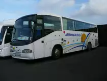 Scania Irizar steht auf dem Parkplatz des Nationalparks Timanfaya/Lanzarote im Januar 2010