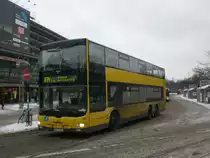 MAN Lion's City DD (Doppelstock) auf der Linie X34 nach Kladow Kaserne Hottengrund am S+U Bahnhof Zoologischer Garten.