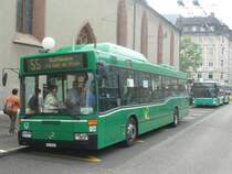 Ein Mercedes Benz und MAN in der n�he der Basler Messe. Aufgenommen am 21.07.07