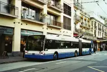 VMCV Clarens Nr. 12 Van Hool Gelenktrolleybus am 12. Dezember 2009 Montreux, Escaliers de la Gare