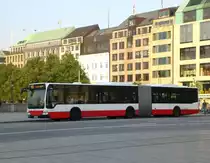 Mercedes-Benz O 530 II (Citaro Facelift) auf der Linie 109 nach U-Bahnhof Alsterdorf am S+U Bahnhof Jungfernstieg.