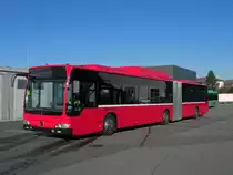 Zu Gast in Basel, Fabrickneuer Mercedes Citaro von Bernmobil mit der Bertiebsnummer 842 auf dem Hof der Garage Rankstrasse. Die Aufnahme stammt vom 03.01.2010.