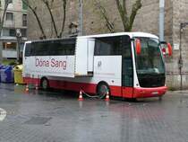 07.01.10,IVECO-nobus 37 als Infobus auf der Porta Pintada in Palma de Mallorca.