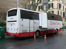 07.01.10,IVECO-nobus 37 als Infobus auf der Porta Pintada in Palma de Mallorca.