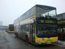 MAN Lion's City DD (Doppelstock) auf der Linie 100 nach S+U Bahnhof Alexanderplatz an der Hertzallee.