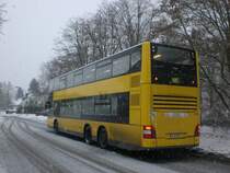 MAN Lion's City DD (Doppelstock) auf der Linie X83 nach Zehlendorf K�nigin-Luise-Stra�e/Clayallee an der Haltestelle Lichtenrade Nahariyastra�e.