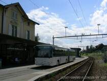 Auch dieser Volvo 8700LEA wurde speziell f�r den Bahnersatz zugemietet. Ob da wohl noch Hintergedanken dabei waren? Schliesslich stehen Fahrzeugbeschaffungen bevor.