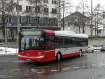 Winterthur - Solaris  Nr.227  ZH 751227 unterwegs auf der Linie 7 in der Stadt Winterthur am 10.01.2010