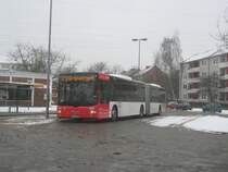 Auf der Linie 73 steht wagen 4595 an der End un Starthaltestelle Helsingborger Platz in Mar�el und wartet auf Fahrg�ste bevor er nach Gr�pelingen zur�ckf�hrt. 