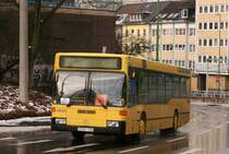 Meobus (E SH 729) wird als Schulbus eingesetzt.
Aufgenommen auf der Steelerstr. am 28.1.2010.