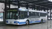 Strassenbahn Hagen 743 (HA DF 743) mit Werbung f�r Fliesen Wuller.
Aufgenommen am HBF Hagen,31.1.2010.