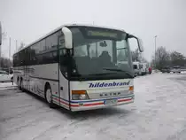 Ein Setra S 317 UL der Fa. Hildenbrand am Glaspalst in Sindelfingen.