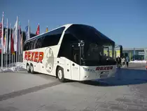 Ein Starliner II von Rexer-Reisen aus Calw auf der Messe in Stuttgart am 19.01.2010