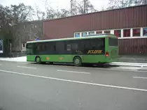 Hier ist ein Setra-Bus der Firma Klos Reisen aus Neunkirchen im Saarland zu sehen. Auch dieser Bus f�hrt f�r Saar-Pfalz-Bus. Diese Aufnahme habe ich in der Trierer Stra�e in Saarbr�cken am 11.02.2010 gemacht.