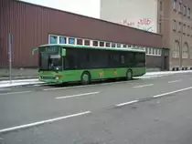 Hier ist ein Setra-Bus der Firma Klos Reisen aus Neunkirchen im Saarland zu sehen. Auch dieser Bus f�hrt f�r Saar-Pfalz-Bus. Diese Aufnahme habe ich in der Trierer Stra�e in Saarbr�cken am 11.02.2010 gemacht.