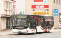 Schiwy Reisen 9128 (EN EU 100) mit der Linie 774 am Kettwiger Markt,8.2.2010. 