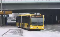 EVAG 4676 (E VG 4676) mit der Linie 147 am Rathaus Essen (Porscheplatz) am 9.2.2010.