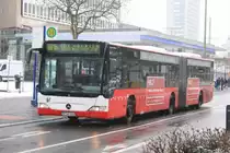 Vestische 2667 RE VS 2667) mit Werbung f�r Radio Emscher Lippe.
Aufgenommen am HBF Essen,10.2.2010.