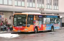 RMV (KO MV 120) mit Werbung f�rs Obere Mittelrheintal.
Aufgenommen am Zentralplatz,12.2.2010.