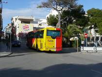 09.01.10,MAN-Irizar der tib Nr.77 verlt Porto Cristo/Mallorca.