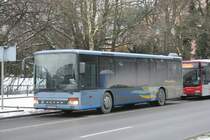 Maaen (D RM 8959) mit der Linie 780 am Hofgarten,13.2.2010.
Maaen fhrt im Rheinbahn Auftragsverkehr.