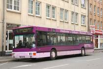 Wettels (WES JA 378) mit der Linie 4 nach Moers-Repelen Markt.
Aufgenommen auf der Augustastr. am 20.2.2010.