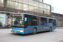 Schatorje (KLE JS 907) mit der Linie 929 nach Neukirchen Vluyn.
Aufgenommen am HBF Duisburg Osteingang,20.2.2010.