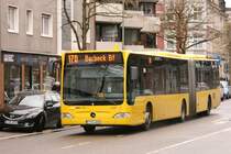 EVAG 4609 (E VG 4609) nach Essen Borbeck Bf mit der Linie 170.
Hier in Essen Steele am 25.2.2010.