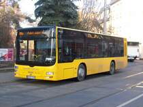 MAN - Lion´s City - Midi der Dresdner Verkehrsbetriebe in Dresden, Schillerplatz am 25.2.2010