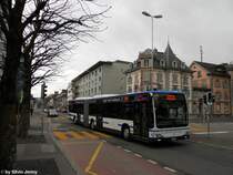ZVB Nr. 52 (Mercedes CitaroII O530G) am 28.2.2010 in Zug, Metalli West. Bei der neusten CitaroII Beschaffung der ZVB wurden u.a. die letzten NAW/Hess ersetzt. Um das annhernd gleiche Mass an Komfort zu bieten wurden CitaroII-G beschafft, als Einschrnkung wurde eine fehlende Tr in Kauf genommen.