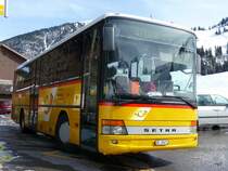 Postauto - Setra BE 26671 bei der Haltestelle Grimmialp am 27.02.2010